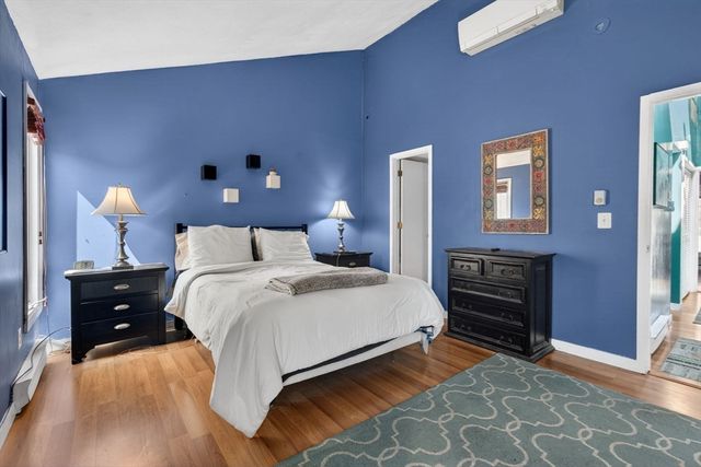 27 Mill Pond 27, North Andover, MA 01845