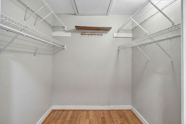 27 Mill Pond 27, North Andover, MA 01845