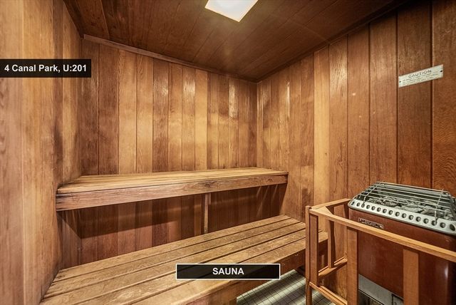 4 Canal Park 201, Cambridge, MA 02141