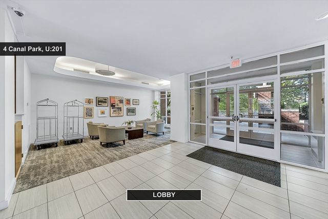 4 Canal Park 201, Cambridge, MA 02141