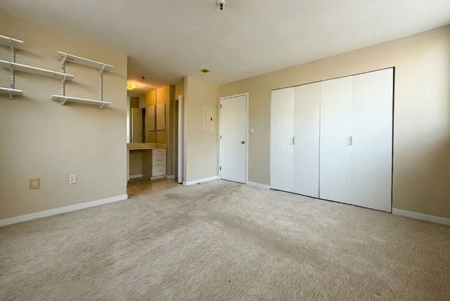 4 Canal Park 201, Cambridge, MA 02141