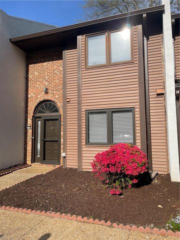 163 Windsor Castle Dr Apt B, Newport News, VA 23608