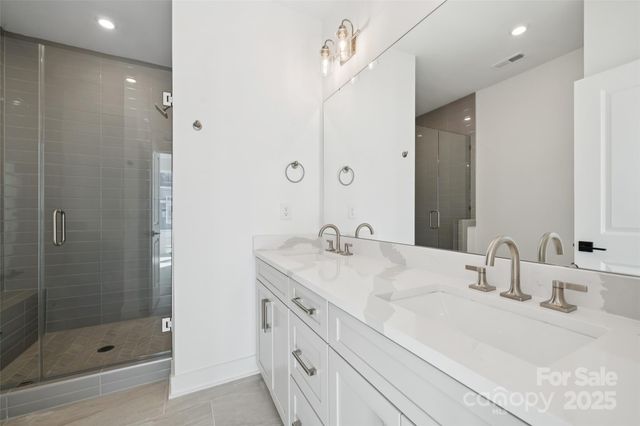 1354 Hamilton Street 06, Charlotte, NC 28206