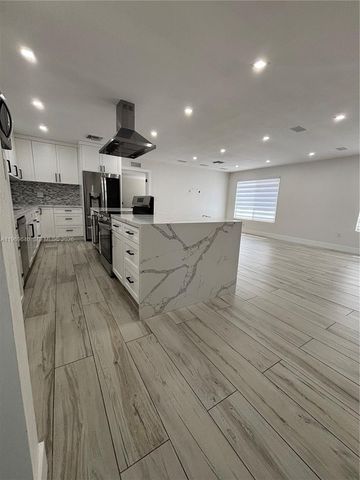 16321 SW 294th St, Homestead, FL 33033