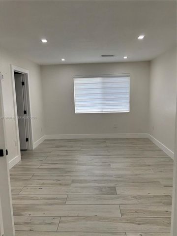 16321 SW 294th St, Homestead, FL 33033