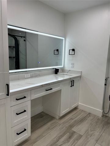 16321 SW 294th St, Homestead, FL 33033