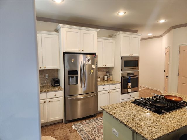 4272 W Bradstreet Lane, Fayetteville, AR 72704