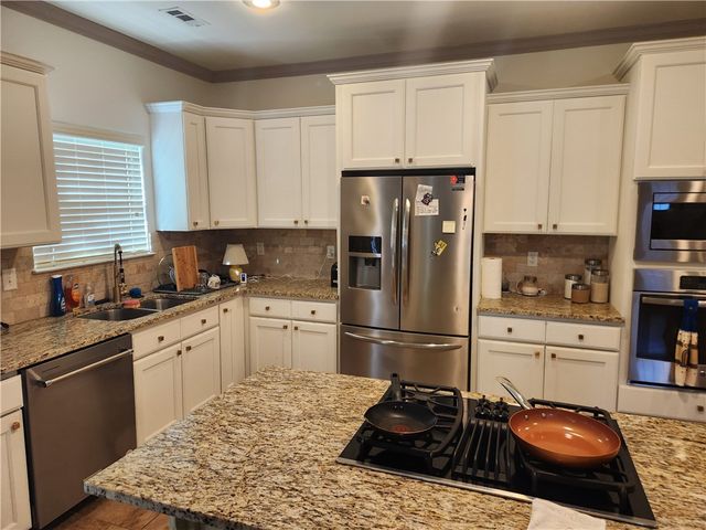 4272 W Bradstreet Lane, Fayetteville, AR 72704