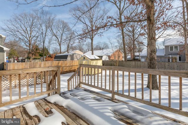 5404 LEAVELLS CROSSING DR, Fredericksburg, VA 22407