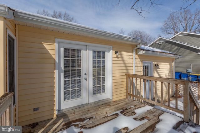 5404 LEAVELLS CROSSING DR, Fredericksburg, VA 22407