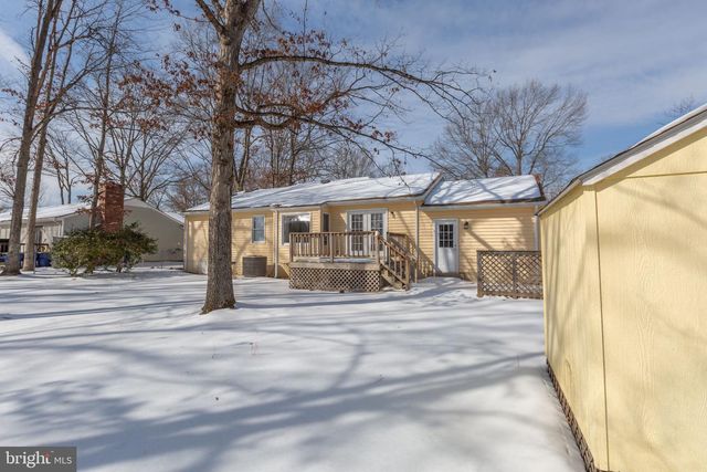 5404 LEAVELLS CROSSING DR, Fredericksburg, VA 22407