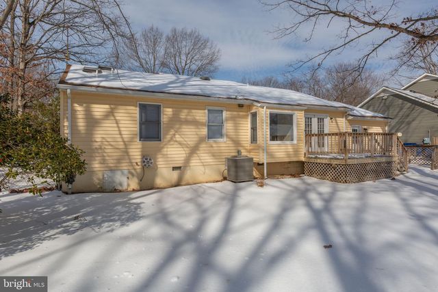 5404 LEAVELLS CROSSING DR, Fredericksburg, VA 22407