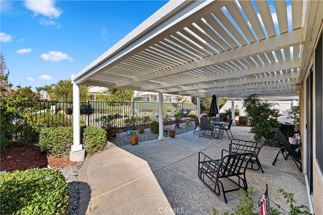 23990 Via Pamilla, Murrieta, CA 92562