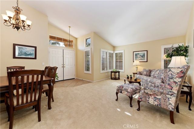 23990 Via Pamilla, Murrieta, CA 92562