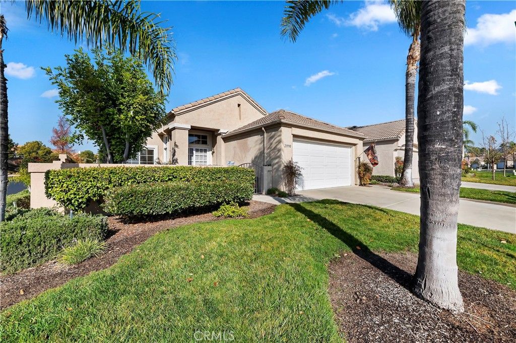 23990 Via Pamilla, Murrieta, CA 92562