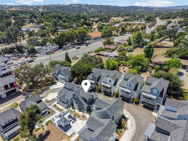 5926 Gran Paseo Way, Atascadero, CA 93422