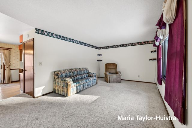 15881 Groesbeck Street, Grand Haven Twp, MI 49417