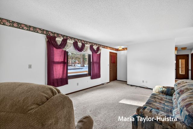 15881 Groesbeck Street, Grand Haven Twp, MI 49417