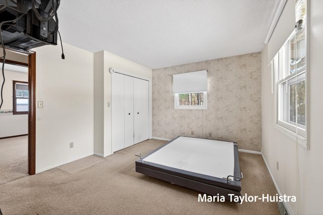 15881 Groesbeck Street, Grand Haven Twp, MI 49417