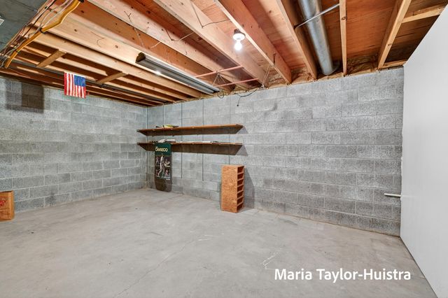 15881 Groesbeck Street, Grand Haven Twp, MI 49417