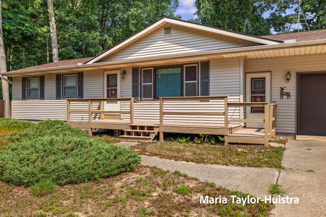 15881 Groesbeck Street, Grand Haven Twp, MI 49417