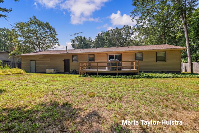 15881 Groesbeck Street, Grand Haven Twp, MI 49417