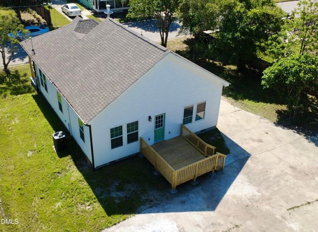 306 Martin Luther King Jr Drive, Smithfield, NC 27577