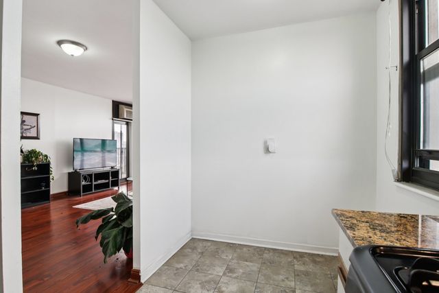 2901 S Michigan Avenue 505, Chicago, IL 60616