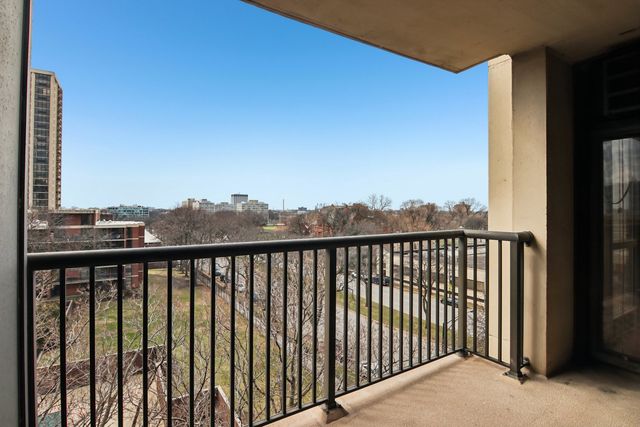 2901 S Michigan Avenue 505, Chicago, IL 60616