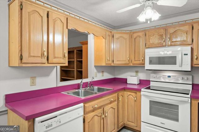 20 Milam Circle SW, Cartersville, GA 30120