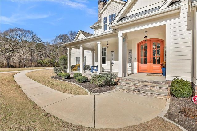 135 Woodbridge Place, Brooks, GA 30205