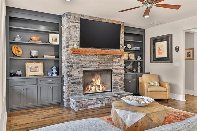 135 Woodbridge Place, Brooks, GA 30205