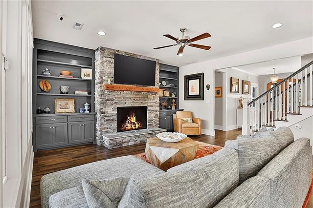 135 Woodbridge Place, Brooks, GA 30205