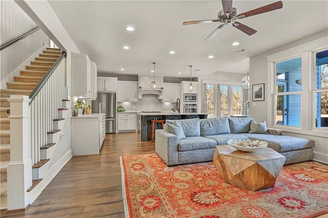 135 Woodbridge Place, Brooks, GA 30205