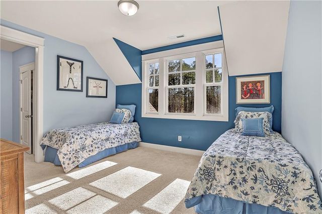 135 Woodbridge Place, Brooks, GA 30205