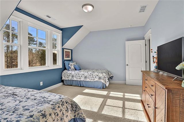 135 Woodbridge Place, Brooks, GA 30205