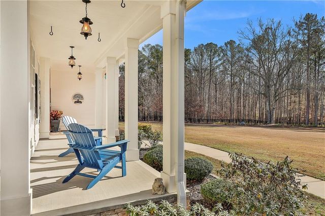 135 Woodbridge Place, Brooks, GA 30205