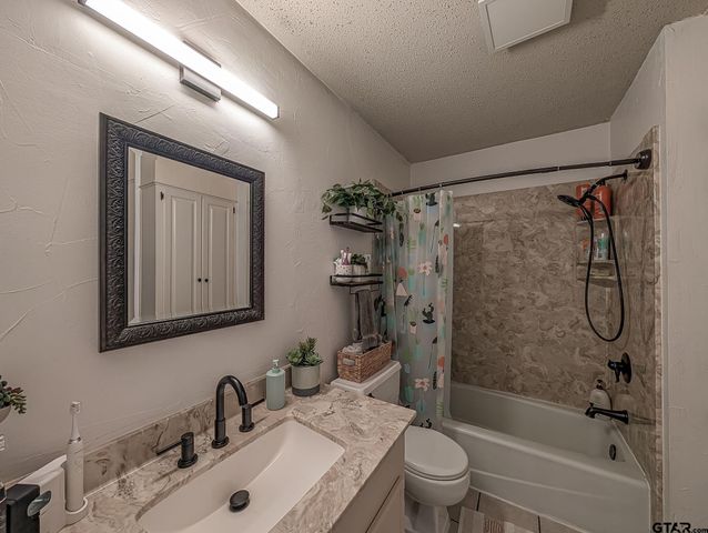 1200 Kingspark, Tyler, TX 75703