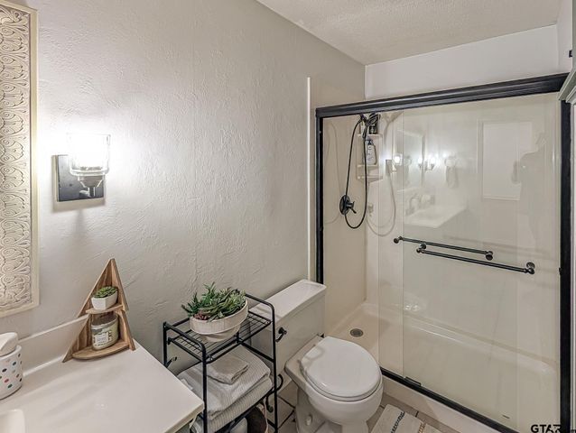 1200 Kingspark, Tyler, TX 75703