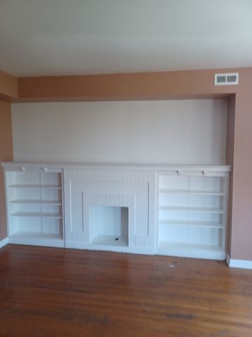 8209 S EVANS Avenue, Chicago, IL 60619