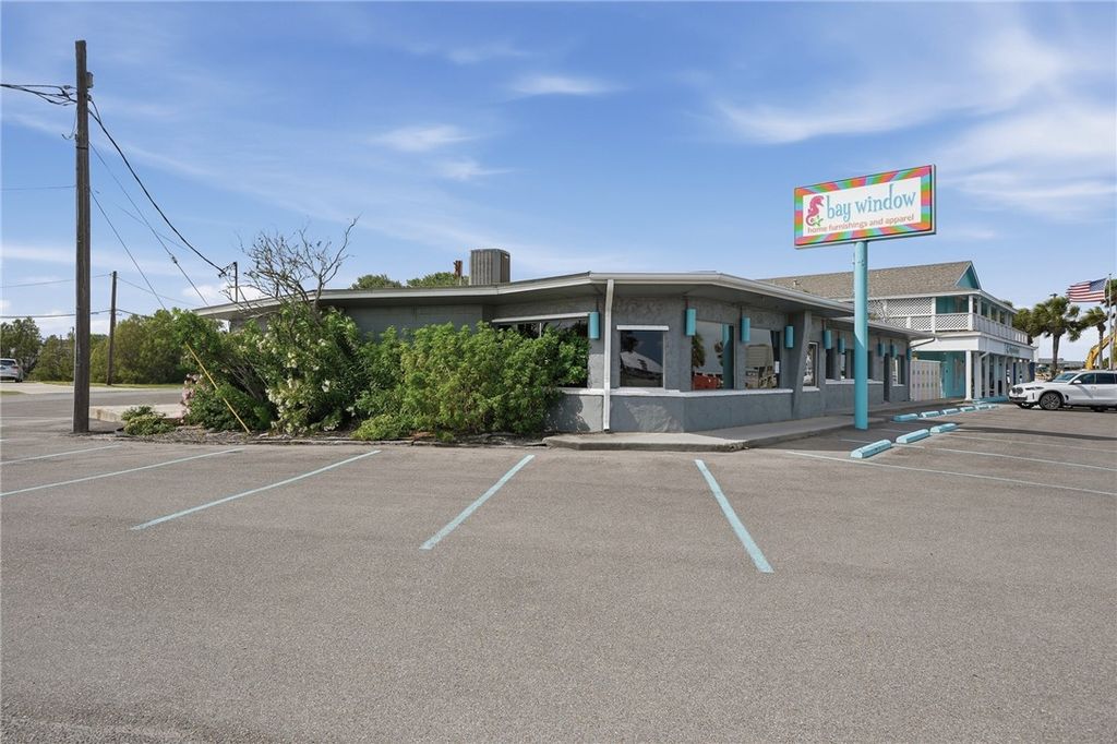 701 Hwy 35 N, Rockport, TX 78382 — photo 2