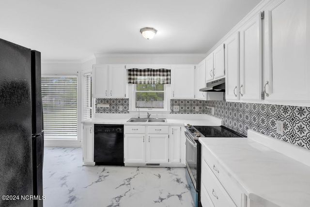 315 Southwest Drive, Jacksonville, NC 28540