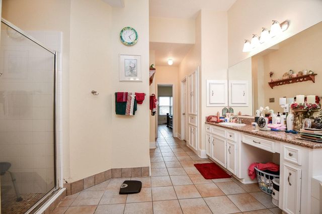 10913 N P Street, La Porte, TX 77571