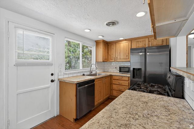 56 S WILSON AVE, American Fork, UT 84003