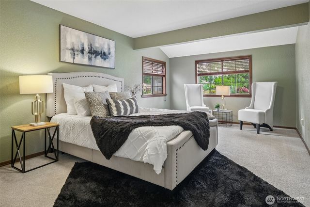 21329 Oak Way, Brier, WA 98036