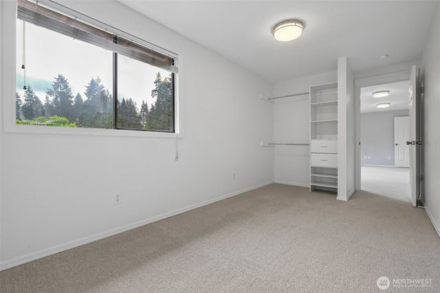 21329 Oak Way, Brier, WA 98036