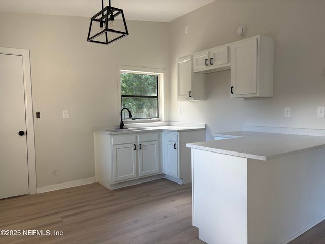 3749 EVE Drive E, Jacksonville, FL 32246