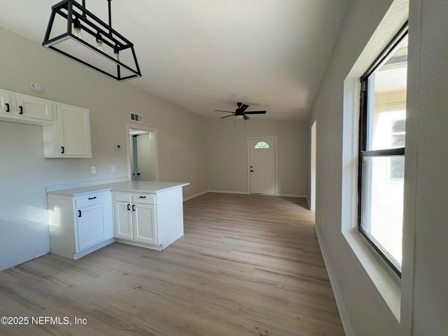3749 EVE Drive E, Jacksonville, FL 32246