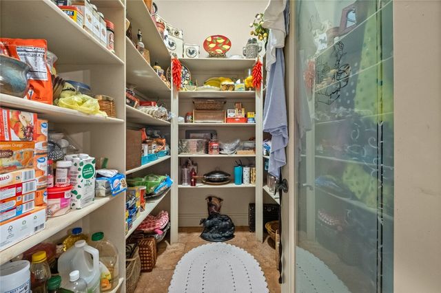 12713 Pleasant Valley Road, Gentry, AR 72734