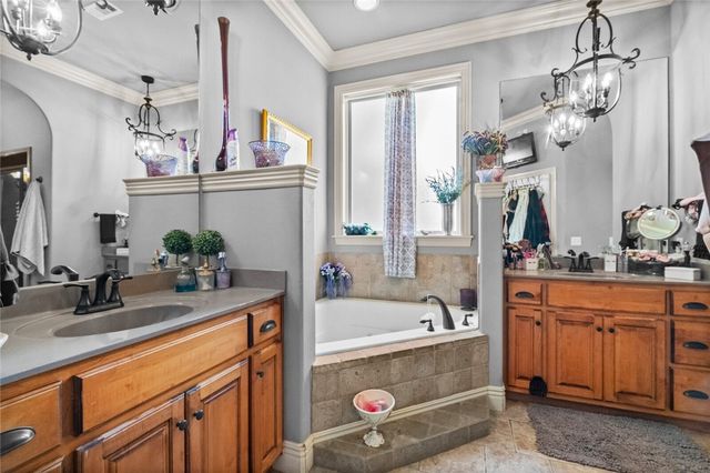 12713 Pleasant Valley Road, Gentry, AR 72734